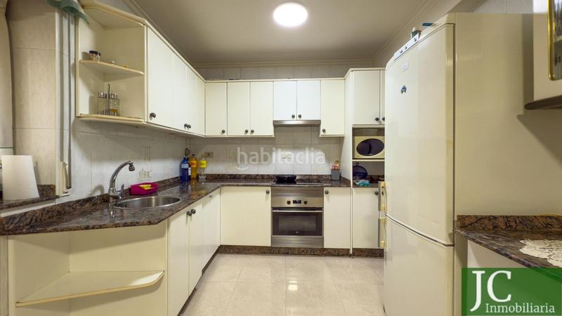 Foto afe7ac79-6fb7-4c25-b9ee-f25baebd271d. Casa amb calefacció aparcament a El Callejo - La Pesquera - La Arenosa Laredo