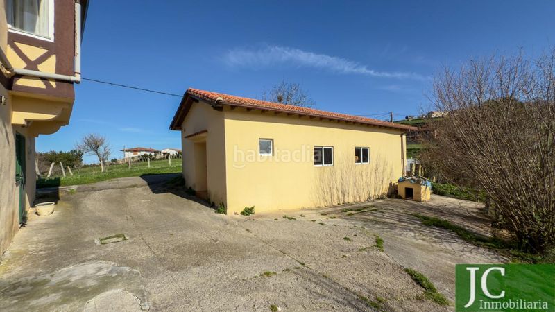 Foto cb68869e-2697-4df3-9301-58122918ed9b. Casa amb calefacció aparcament a El Callejo - La Pesquera - La Arenosa Laredo
