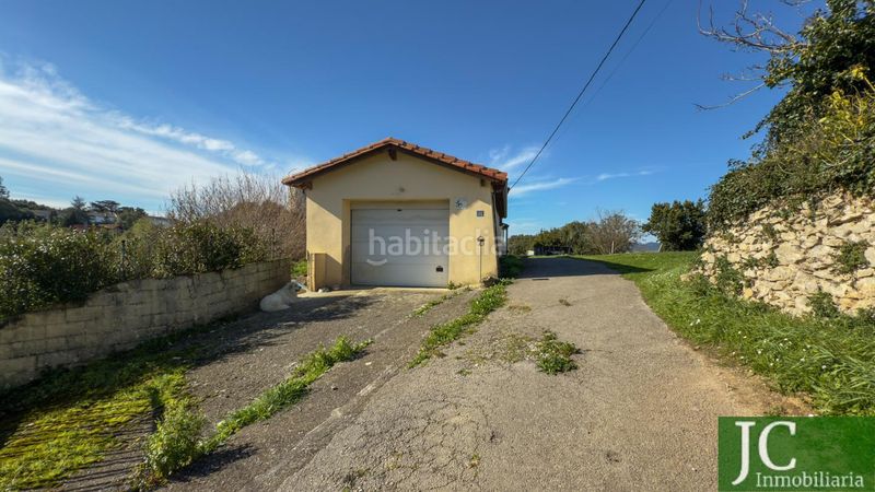 Foto e55f1fd3-4d85-403a-8518-2015098af083. Casa amb calefacció aparcament a El Callejo - La Pesquera - La Arenosa Laredo