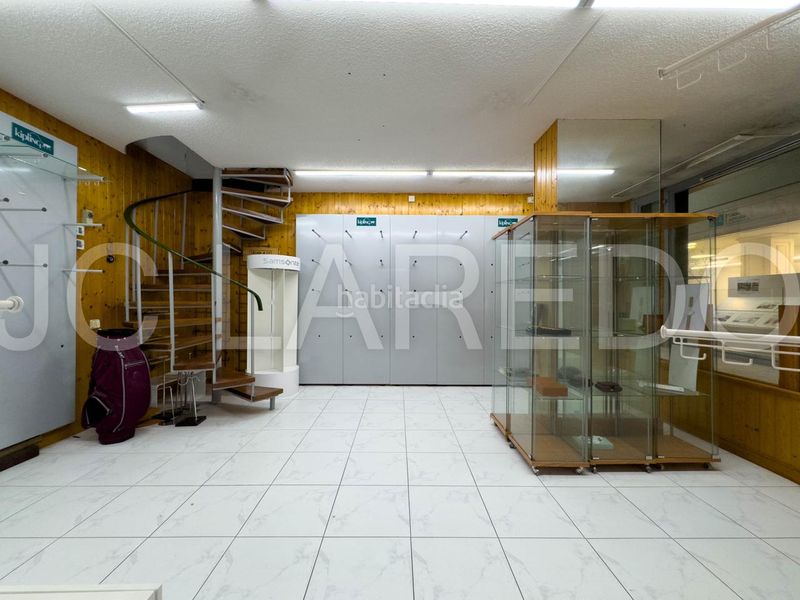 Foto 3baf8775-fa63-4423-aa9b-c65f7a889688. Local comercial a Centro Laredo