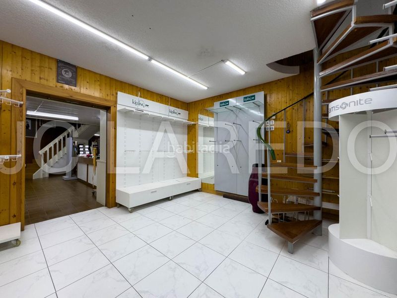 Foto 4406f1ab-ba34-4366-994a-9e66473f2b40. Local comercial a Centro Laredo