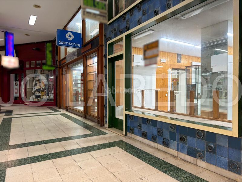 Foto d3057b59-5bdd-4213-a51a-660dae586de4. Local comercial a Centro Laredo