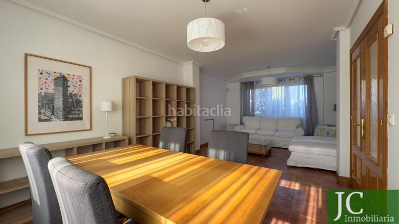 Foto a80b6c05-e73e-45a2-9f5b-a34329e3b0d2. Casa amb calefacció aparcament a Limpias