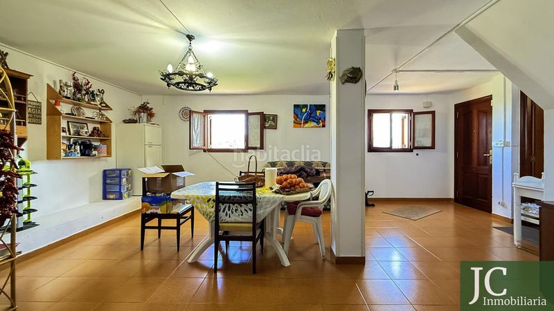 Foto b8b1d049-1b09-4c85-8d7b-eafc5cbde53b. Casa a Limpias