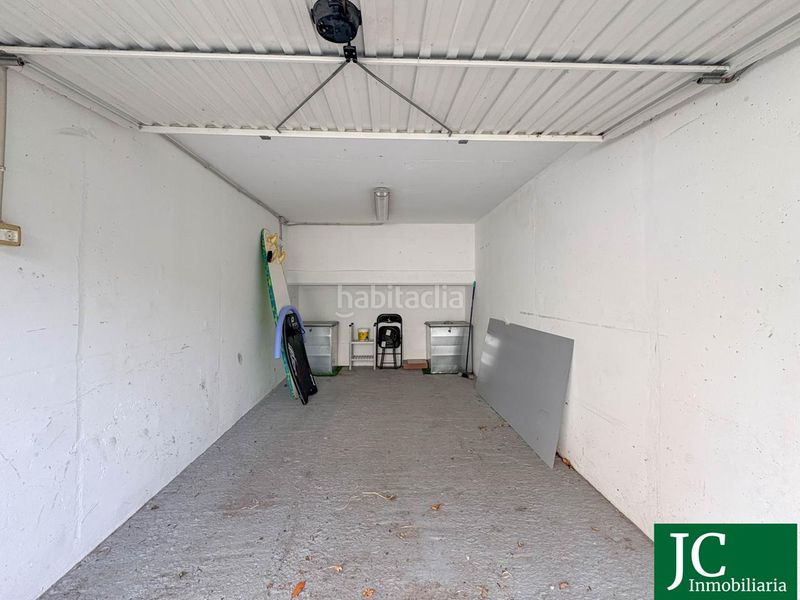 Foto cc2ef993-6d67-48bd-9a2f-7fcbb12e4809. Casa adossada amb calefacció aparcament piscina a Arredondo