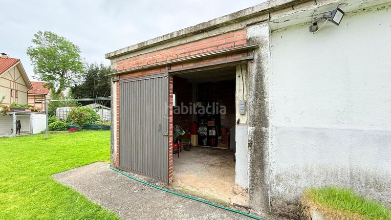 Foto 75ad1d05-2e18-4627-9859-cfaf9eb25a10. Casa  independiente con terreno en Rasines