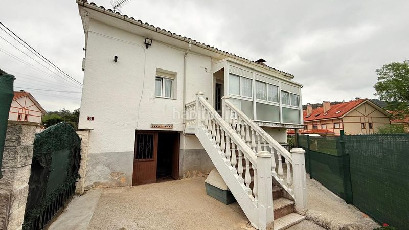 Foto 8a75c8c8-843a-45c4-98a5-35b4d6b9c5cc. Casa  independiente con terreno en Rasines