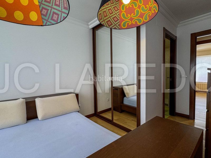 Foto 49bc723b-eef0-4013-8ae6-31057e26818a. Pis amb calefacció aparcament a Zona Playa Laredo