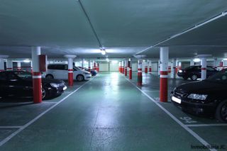 Miete Autoparkplatz in Centro. Problemas de aparcamiento? tenemos la solución!
