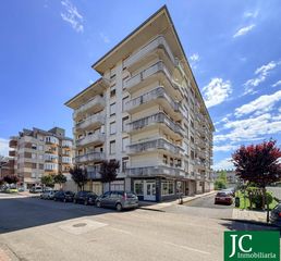 Duplex à Colindres. 2habitaciones duplex  2 terrazas  pleno centro