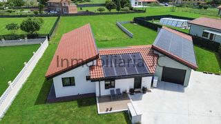 Maison à Meruelo. Chalet ultima generacion una planta eficiencia a