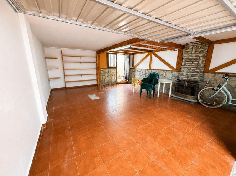 Foto 4b146db2-bd0b-420d-8e8c-0a9a857f89f8. Casa adossada amb calefacció piscina a El Puntal Laredo