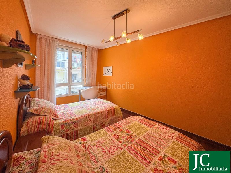Foto c5512e60-6b9b-4181-91f3-256f0e896cd7. Pis a Santoña
