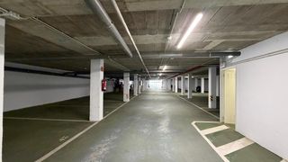 Posto auto  Povedal. Plaza de garaje  acceso privado