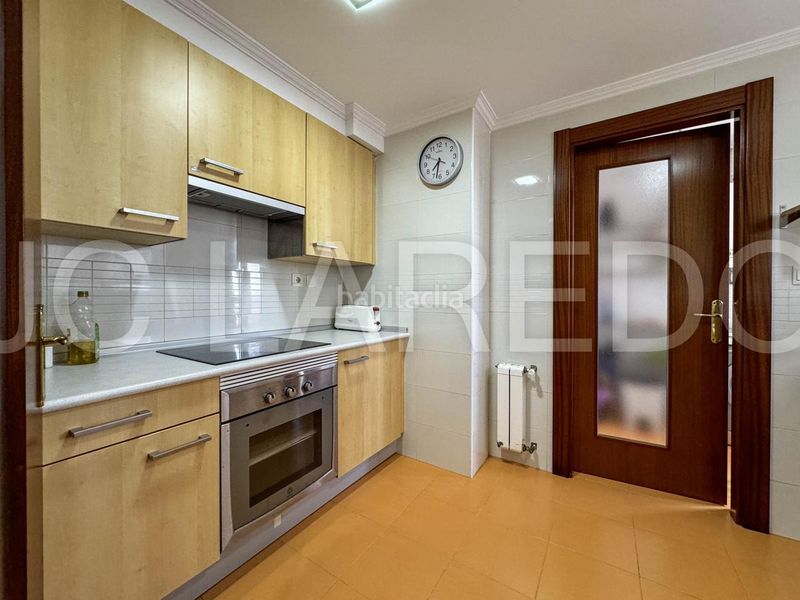 Foto 917ec4c6-aba6-47e7-ae95-36ee05f6ea51. Rent flat with heating in Zona Playa Laredo
