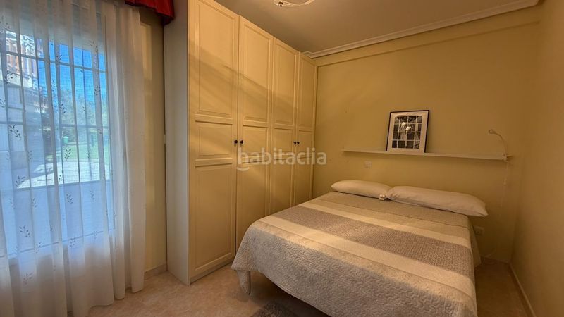 Foto ba0aea48-33a1-42a8-9db3-6a6160c8d3af. Erdgeschoss mit pool in Zona Playa Laredo