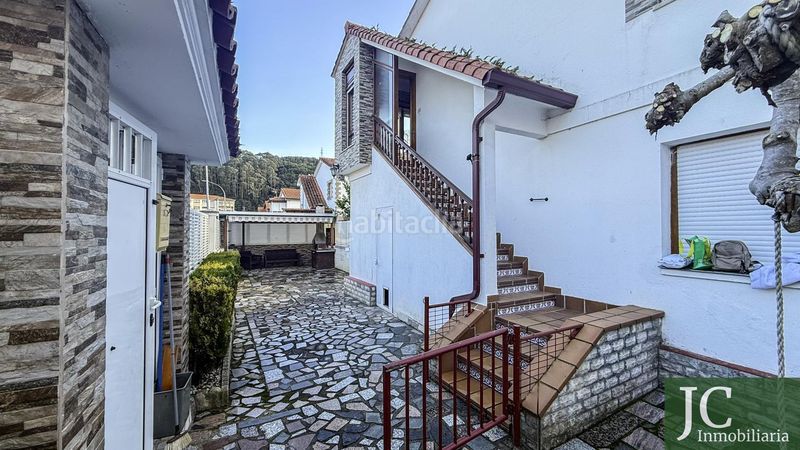 Foto 9fde0ae7-bf6c-419d-8d3b-1ee60370cda1. Casa con riscaldamento in Centro Laredo