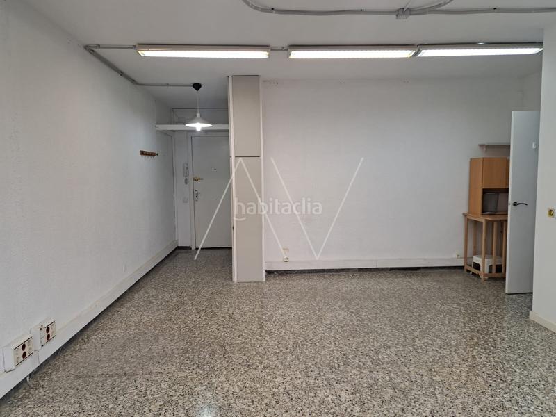 Foto aec50946-6ad8-49b2-94d1-277c6ebfc22c. Lloguer oficina a Besòs - Maresme Barcelona