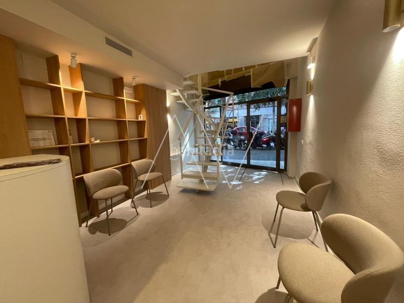Foto 0607b26f-4571-45c4-a7d2-a1b53774d6ec. Local comercial en Barri de les Corts Barcelona