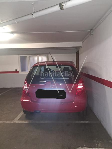 Foto cbd68d26-54f9-465b-9d01-6d016d697e0d. Autoparkplatz in Putget - Farró Barcelona