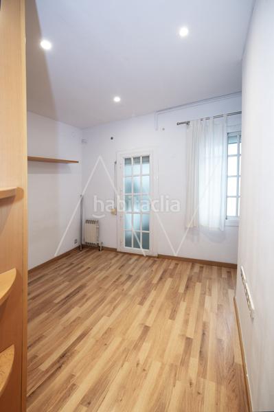Foto 57ca0858-595b-4874-bc7e-9d6fc8b88b1e. Appartamento con parcheggio in Putget - Farró Barcelona