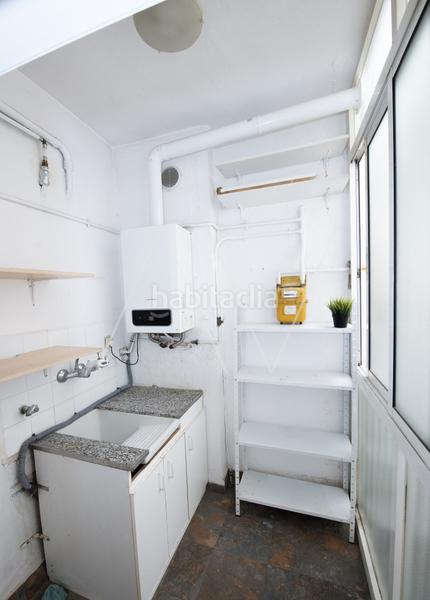 Foto ccffe8af-b3c0-454e-a4f4-7bf95c7898cf. Appartamento con parcheggio in Putget - Farró Barcelona