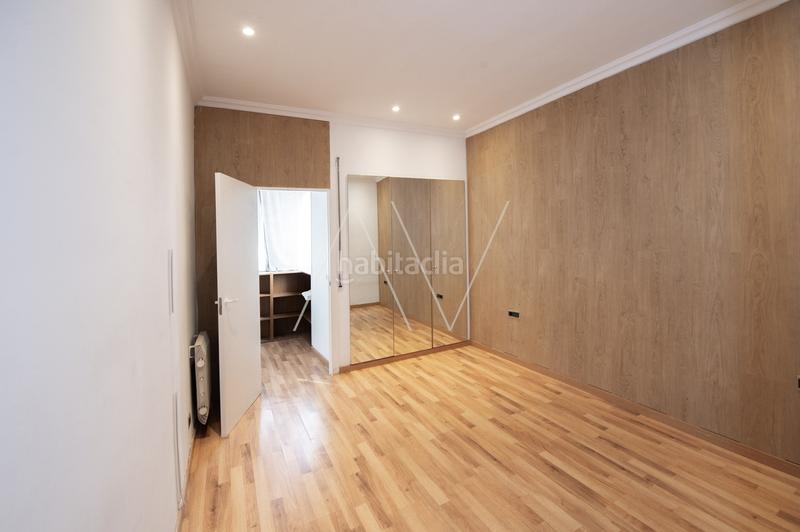 Foto 743cfb32-9355-42fe-99bd-cf9a58fd0ae3. Piso en Putget - Farró Barcelona