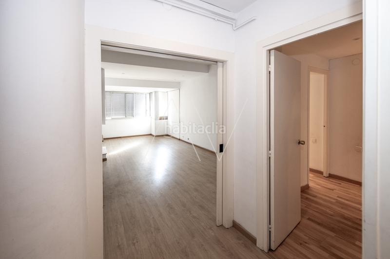 Foto 9556d661-23ca-46ef-bd47-70a122413dd1. Piso en Putget - Farró Barcelona