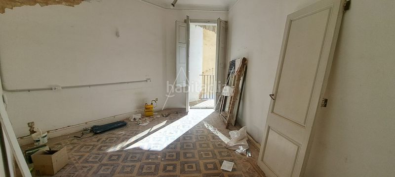 Foto 6077c004-2393-4707-ad2b-c465267332f8. Pis a Dreta de l´Eixample Barcelona