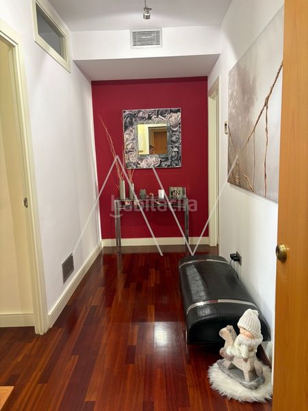 Foto 28ae0e12-1734-480d-9f9f-e76743fefc6d. Duplex con riscaldamento in Centre Sabadell