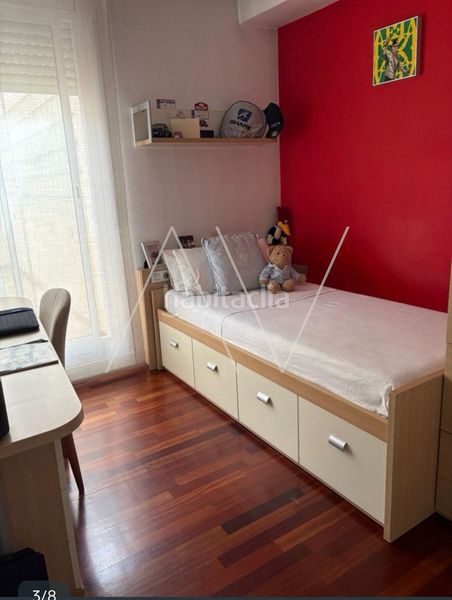 Foto fe24dcc5-5f08-4427-8647-bac6df40cd09. Duplex con riscaldamento in Centre Sabadell