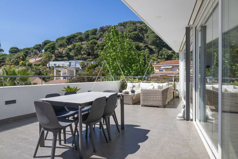 Foto b76b3d00-7ef5-41f7-a2e5-cc2dbb5668c0. Maison avec chauffage parking piscine dans Cabrils