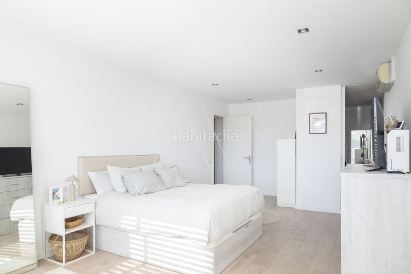 Foto b8ef0994-2569-412c-a457-c67f09921275. Maison avec chauffage parking piscine dans Cabrils