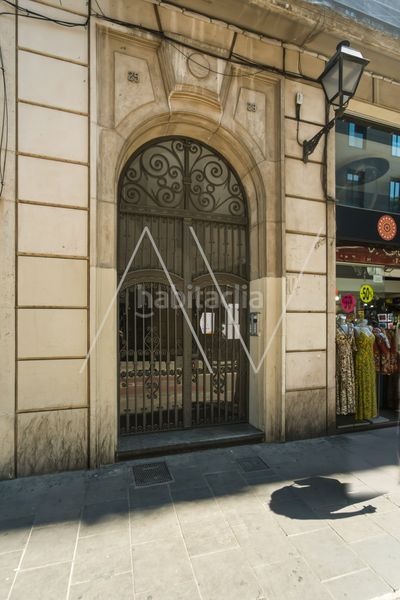 Foto cfd0f9c5-d4b9-4e0b-b454-625441484431. Appartamento in Raval Barcelona