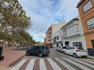 Casa a Passeig cervantes 15. Casa paseo cervantes pego