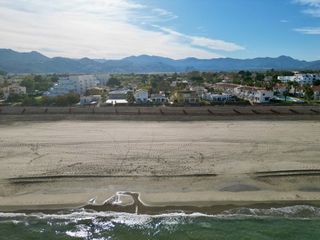 Xalet  Carrer riu magre. Villa frontal al mar en deveses denia
