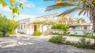 Chalet  Carrer riu magre. Villa frontal al mar en deveses denia