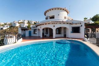 Chalet en Pego. Villa monte pego