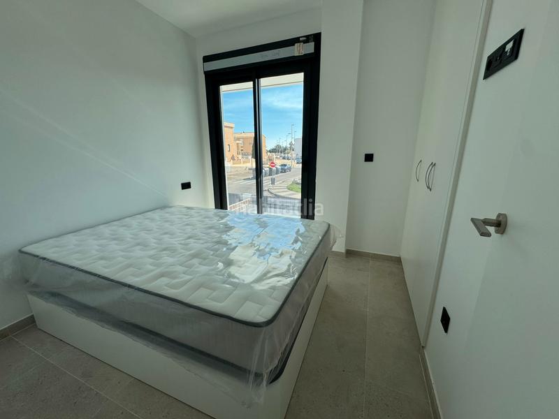 Foto 250c9bd4-ded8-4c1f-90d1-9ded507e2ce0. Apartament a carrer del cedre 11 a Oliva playa Oliva