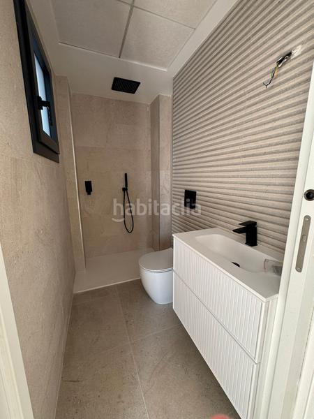 Foto 390cf386-3f00-44e6-95be-9d46a0d2b514. Apartament a carrer del cedre 11 a Oliva playa Oliva