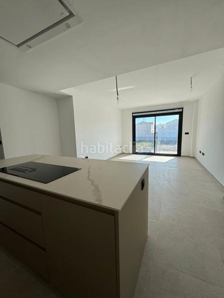Foto 4ed6a94c-9254-48d3-b78e-4356519b3759. Apartament a carrer del cedre 11 a Oliva playa Oliva