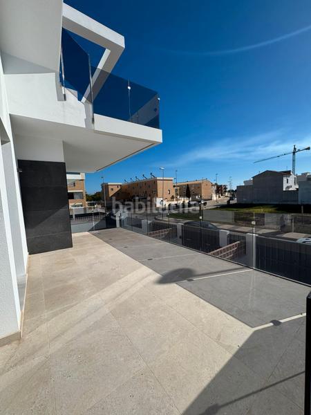 Foto fa0f780c-a5b0-4bdf-b573-f4d45b3bf6b8. Apartament a carrer del cedre 11 a Oliva playa Oliva