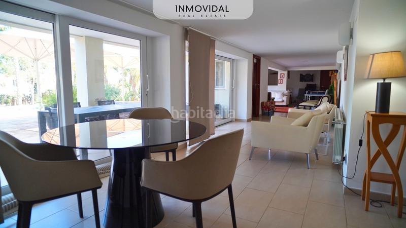 Foto 44f9725e-7d46-4b51-92f4-8ba180fd3e9c. Chalet avec cheminée chauffage parking piscine dans Dénia