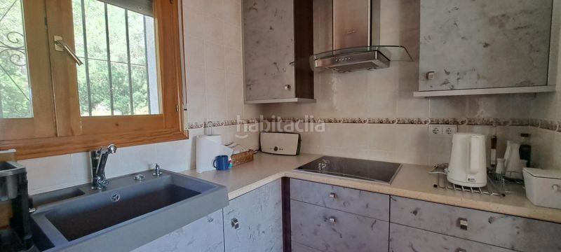 Foto 9c004946-e16d-4281-9bce-811b66480a68. Maison dans urbanització les bassetes 5 dans Atzúbia (L´)