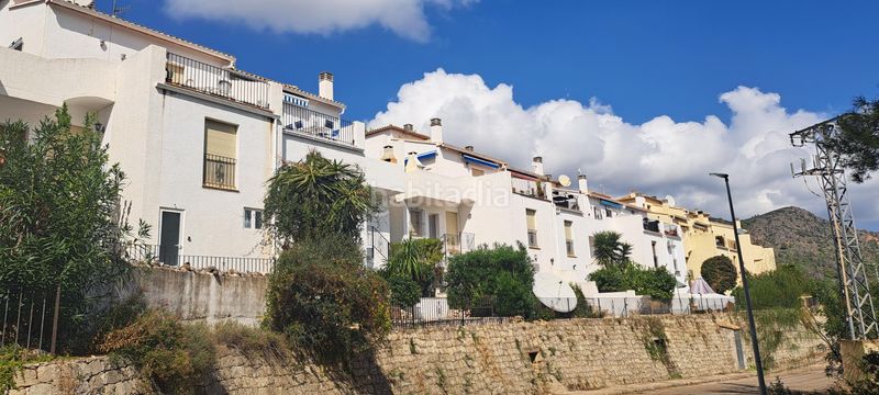 Foto f76b0f9f-1bac-490b-bd0c-08f76f3f14b1. Maison dans urbanització les bassetes 5 dans Atzúbia (L´)