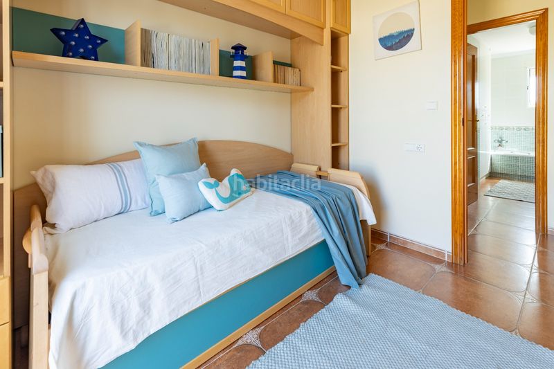 Foto 4c06fb2c-dca3-4789-8156-b4bc204c7069. Chalet dans carrer de roderic de osona 166 dans Oliva nova Oliva