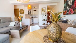 Appartement  Carrer benigembla 26. Piso reformado en pego