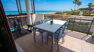 Apartament  Carretera les marines racons a dénia 8b. Apartamento en primera línea de playa denia