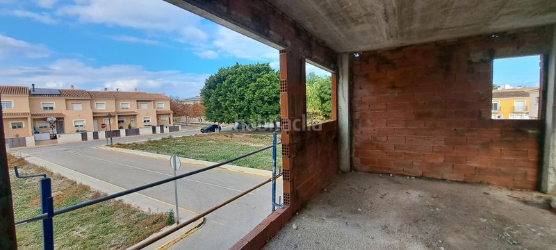 Foto 1a1cb59d-4bde-466f-bfb5-d3ca19e2a5e5. Casa adossada a carrer francesc de vinatea 4 a Poblets (els)