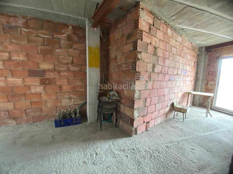 Foto 49c9c44e-9560-4d49-b61d-c755e3e07afa. Edifici a carrer capità cendra 13 a Pego